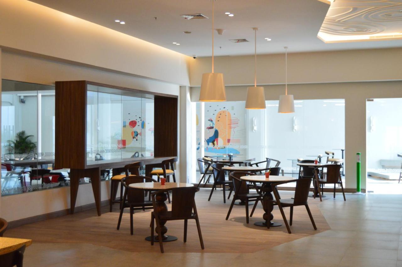 Ibis Styles Bandung Grand Central المظهر الخارجي الصورة